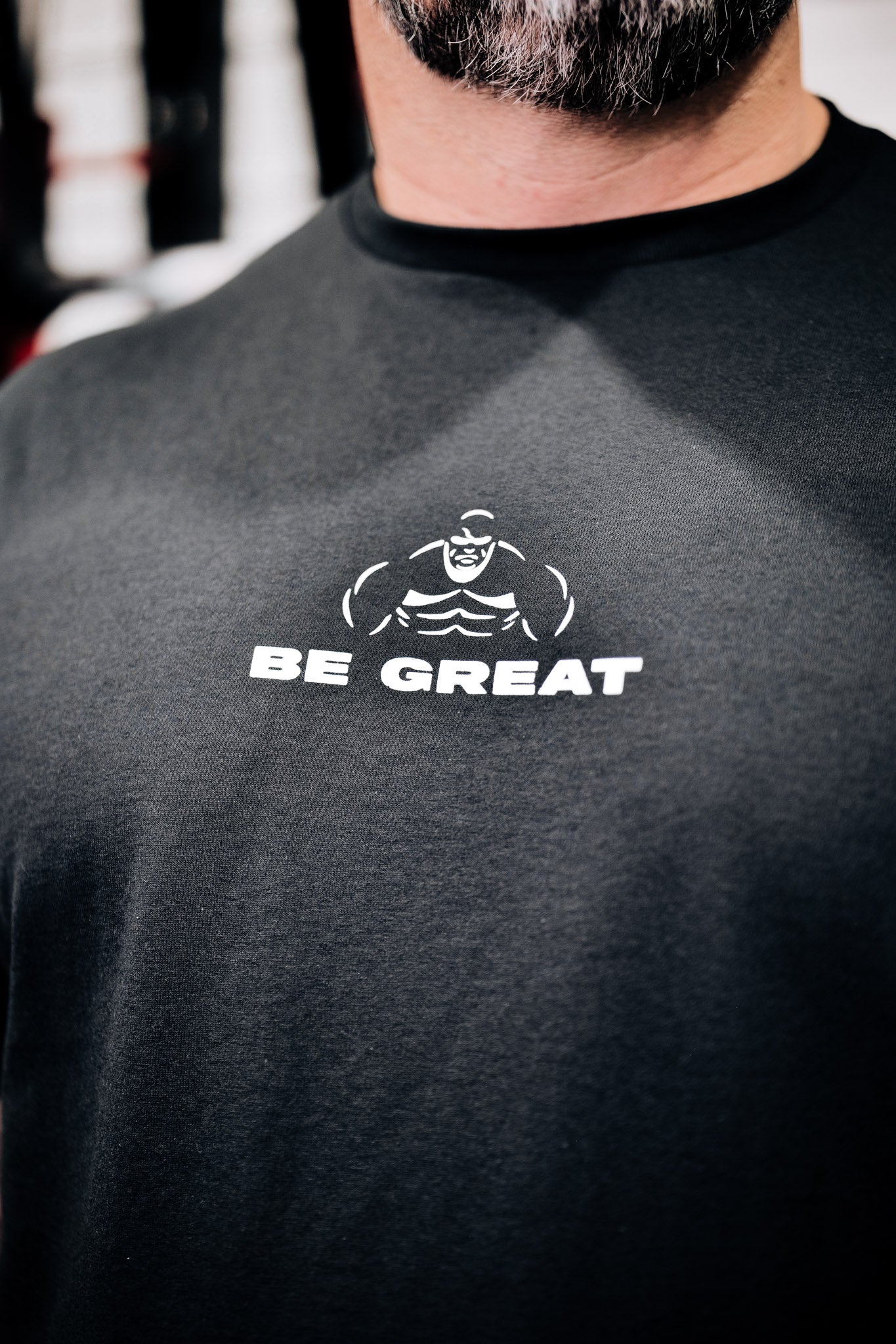 GREAT DEFINED TSHIRT