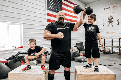STRONGEST DAD ON EARTH TSHIRT