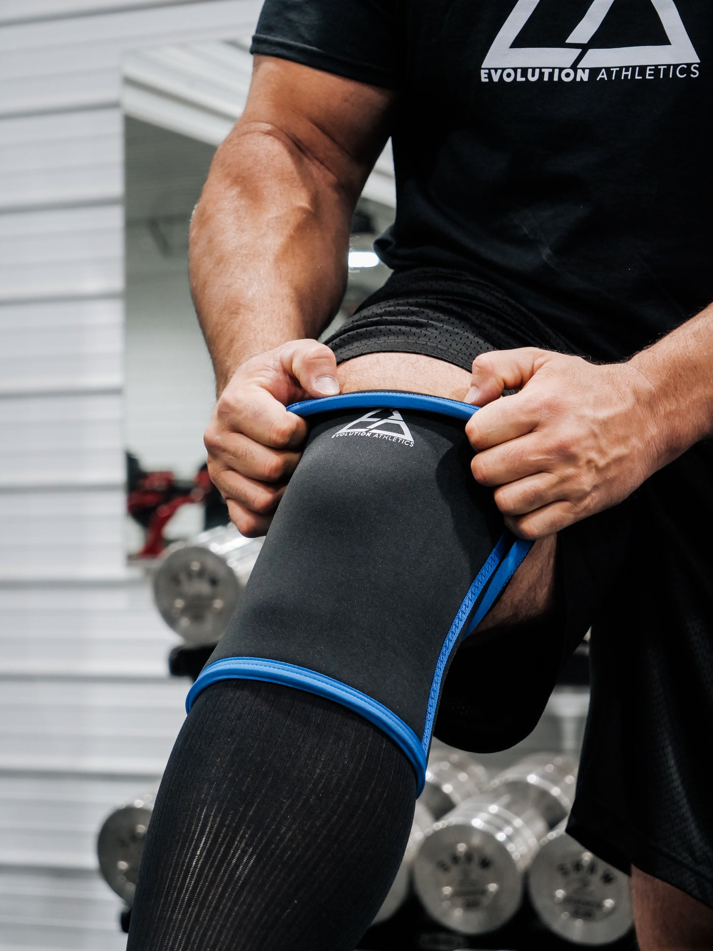 BLUE/BLACK 7MM KNEE SLEEVES