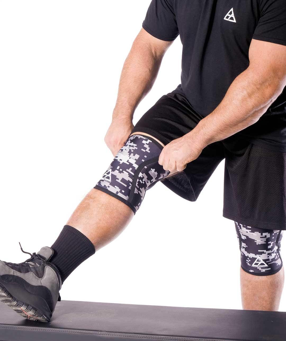 CAMO KNEE SLEEVES